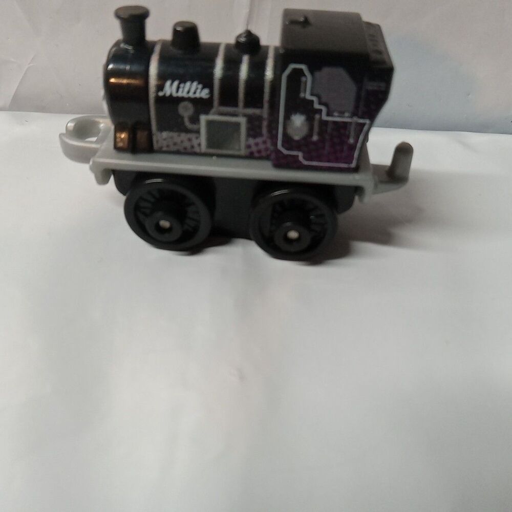 2014 Thomas & Friends Mini Train Millie Black